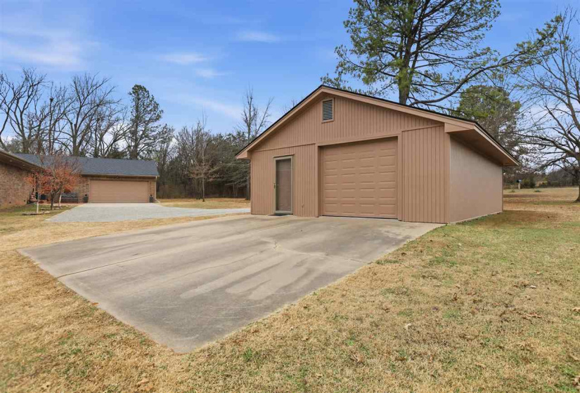 3 Bedrooms Bedrooms, 0 ,2 BathroomsBathrooms,Residential,Single Family,Stoney Crk,1,133734