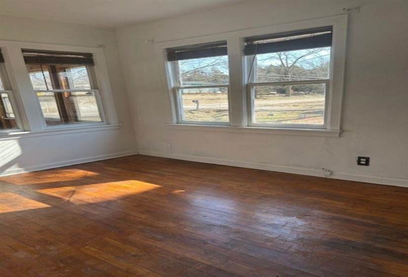 2 Bedrooms Bedrooms, 0 ,1 BathroomBathrooms,Residential,Single Family,Stallard,1,133735