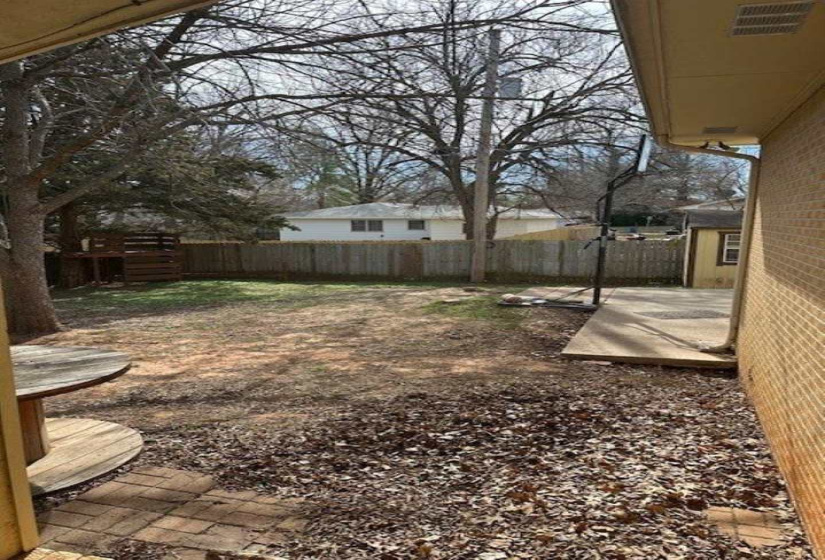 3 Bedrooms Bedrooms, 0 ,2 BathroomsBathrooms,Residential,Single Family,9th,1,133736