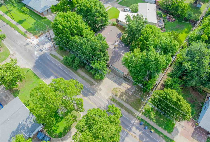 3 Bedrooms Bedrooms, 0 ,2 BathroomsBathrooms,Residential,Single Family,9th,1,133736