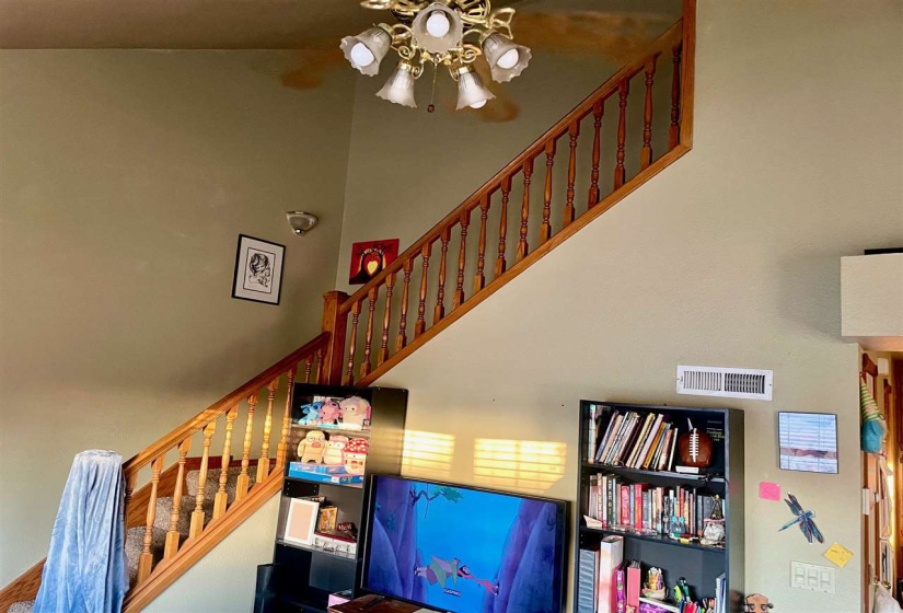 3 Bedrooms Bedrooms, 0 ,2 BathroomsBathrooms,Residential,Single Family,Wedgewood,1.5,133740