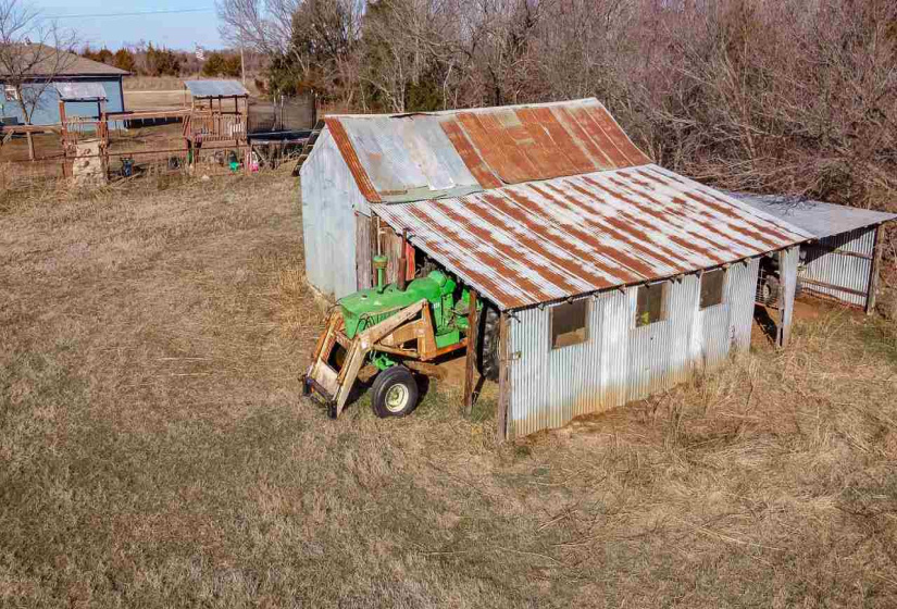 4 Bedrooms Bedrooms, 0 ,2 BathroomsBathrooms,Residential,Single Family,Lakeview,1,133741