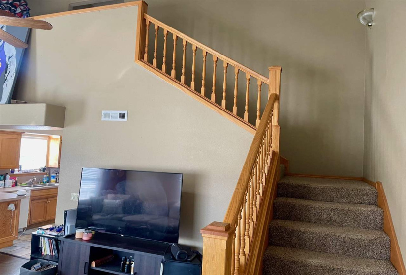 3 Bedrooms Bedrooms, 0 ,2 BathroomsBathrooms,Residential,Single Family,Wedgewood,1.5,133743