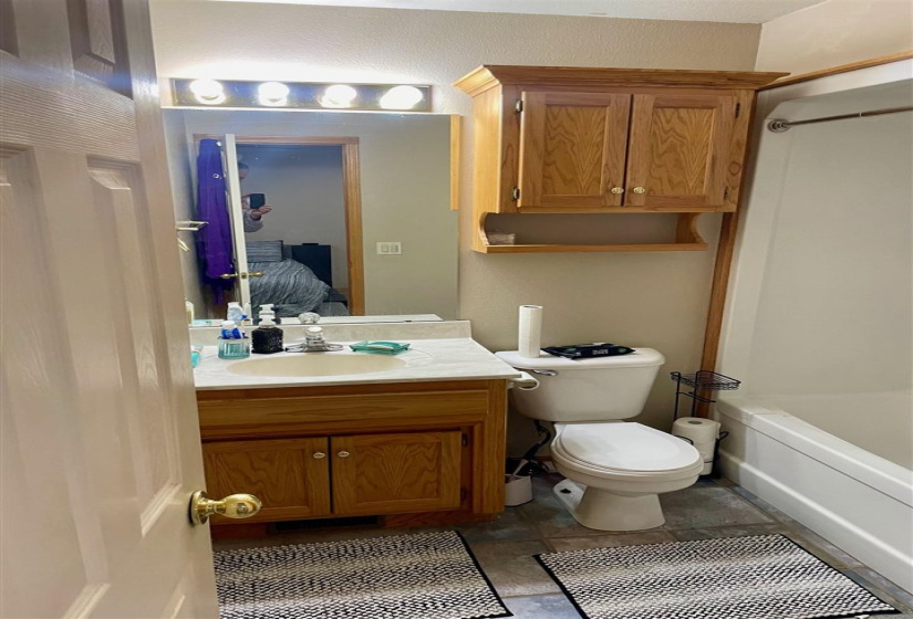 3 Bedrooms Bedrooms, 0 ,2 BathroomsBathrooms,Residential,Single Family,Wedgewood,1.5,133743