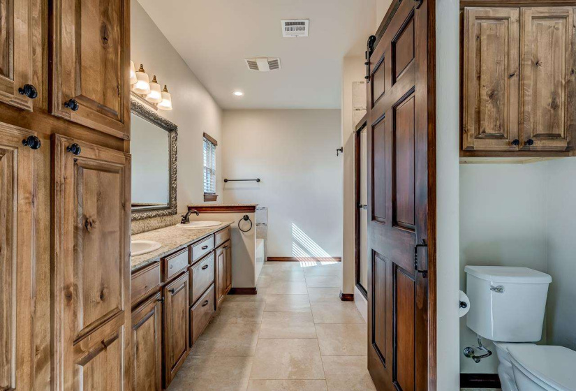 3 Bedrooms Bedrooms, 0 ,2 BathroomsBathrooms,Residential,Single Family,Barrett,1,133744