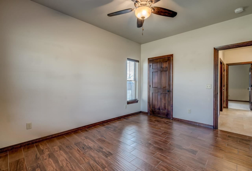 3 Bedrooms Bedrooms, 0 ,2 BathroomsBathrooms,Residential,Single Family,Barrett,1,133744