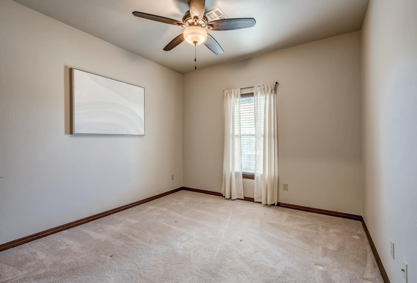 3 Bedrooms Bedrooms, 0 ,2 BathroomsBathrooms,Residential,Single Family,Barrett,1,133744