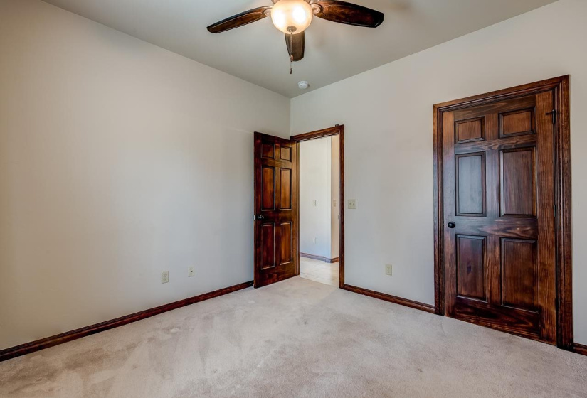 3 Bedrooms Bedrooms, 0 ,2 BathroomsBathrooms,Residential,Single Family,Barrett,1,133744