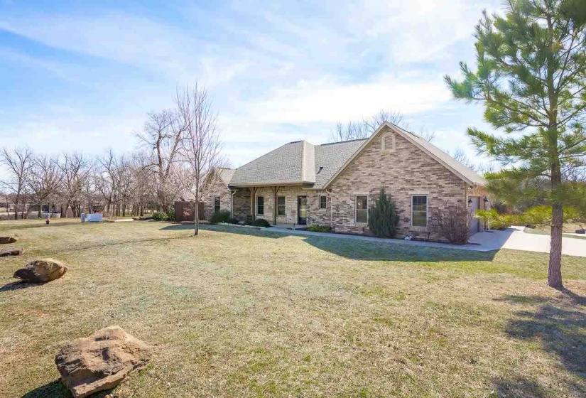 3 Bedrooms Bedrooms, 0 ,2 BathroomsBathrooms,Residential,Single Family,Barrett,1,133744