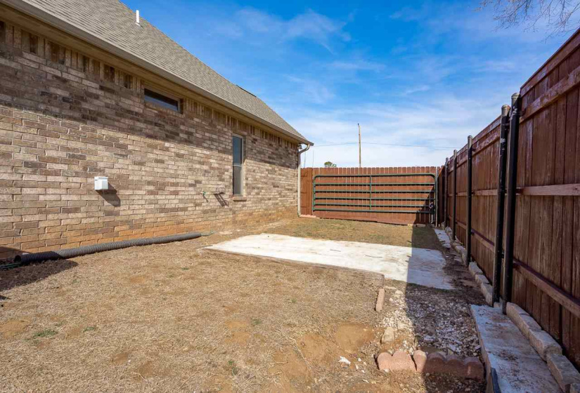 3 Bedrooms Bedrooms, 0 ,2 BathroomsBathrooms,Residential,Single Family,Barrett,1,133744