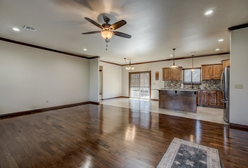 3 Bedrooms Bedrooms, 0 ,2 BathroomsBathrooms,Residential,Single Family,Barrett,1,133744