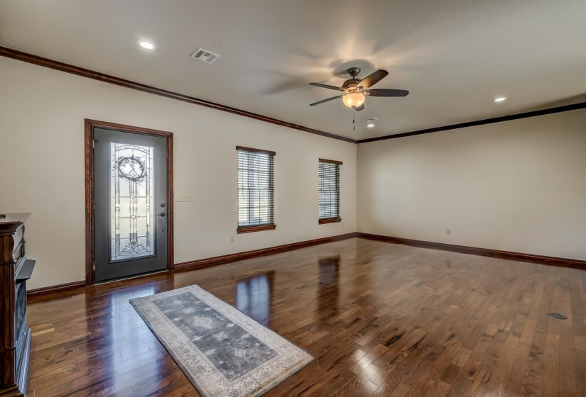 3 Bedrooms Bedrooms, 0 ,2 BathroomsBathrooms,Residential,Single Family,Barrett,1,133744