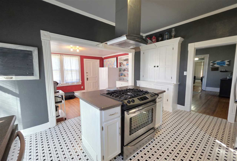 2 Bedrooms Bedrooms, 0 ,1 BathroomBathrooms,Residential,Single Family,Ivanhoe,1,133746