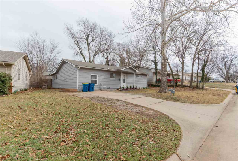 4 Bedrooms Bedrooms, 0 ,2 BathroomsBathrooms,Residential,Single Family,Marshall,1,133748