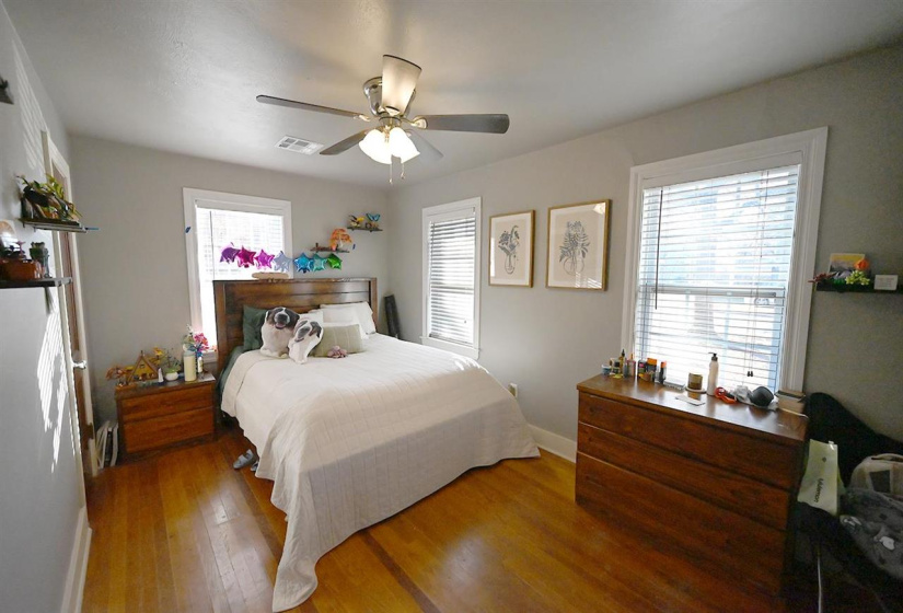 3 Bedrooms Bedrooms, 0 ,2 BathroomsBathrooms,Residential,Single Family,Admiral,1,133754