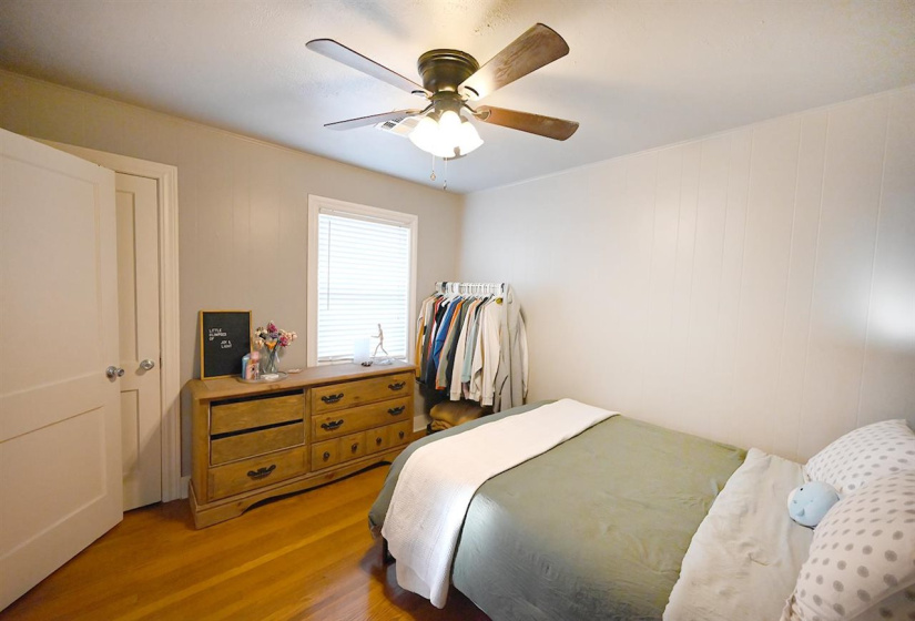 3 Bedrooms Bedrooms, 0 ,2 BathroomsBathrooms,Residential,Single Family,Admiral,1,133754