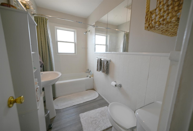 4 Bedrooms Bedrooms, 0 ,2 BathroomsBathrooms,Residential,Single Family,McFarland,1,133757