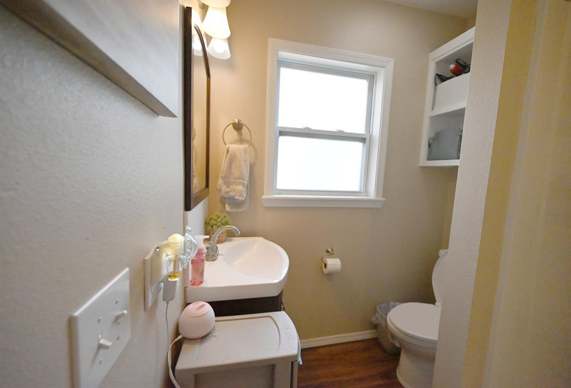 4 Bedrooms Bedrooms, 0 ,2 BathroomsBathrooms,Residential,Single Family,McDonald,1,133760