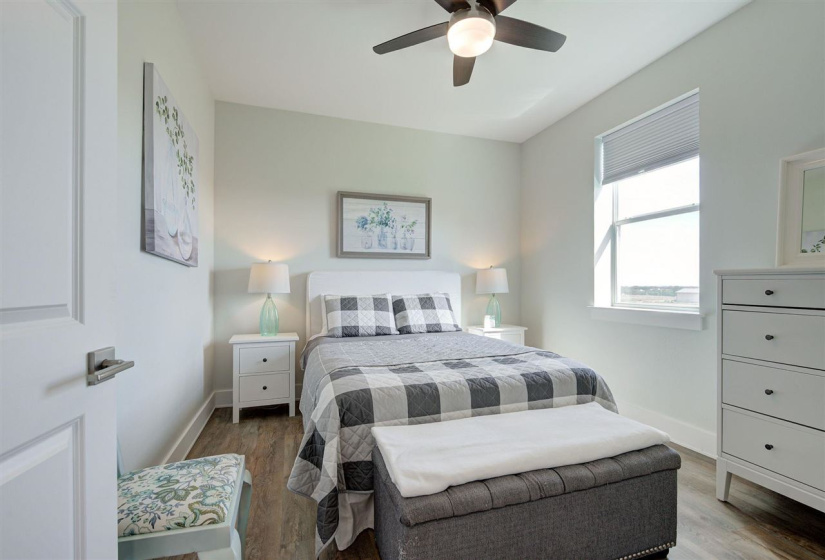 6 Bedrooms Bedrooms, 0 ,5 BathroomsBathrooms,Residential,Single Family,Aspen,2,133762