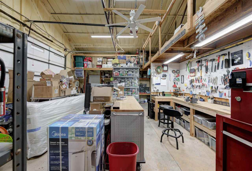 6 Bedrooms Bedrooms, 0 ,5 BathroomsBathrooms,Residential,Single Family,Aspen,2,133762