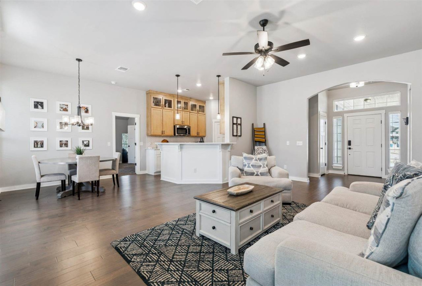 3 Bedrooms Bedrooms, 0 ,2 BathroomsBathrooms,Residential,Single Family,Pintail,1,133765