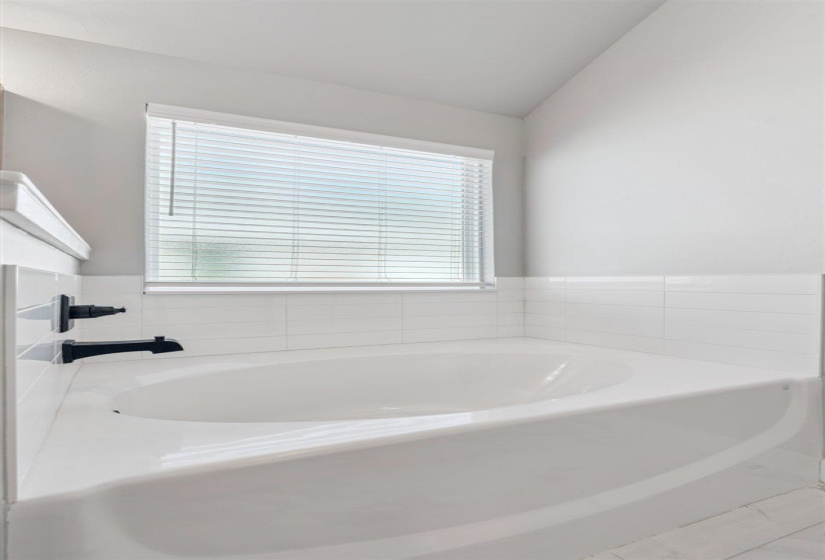 3 Bedrooms Bedrooms, 0 ,2 BathroomsBathrooms,Residential,Single Family,Pintail,1,133765