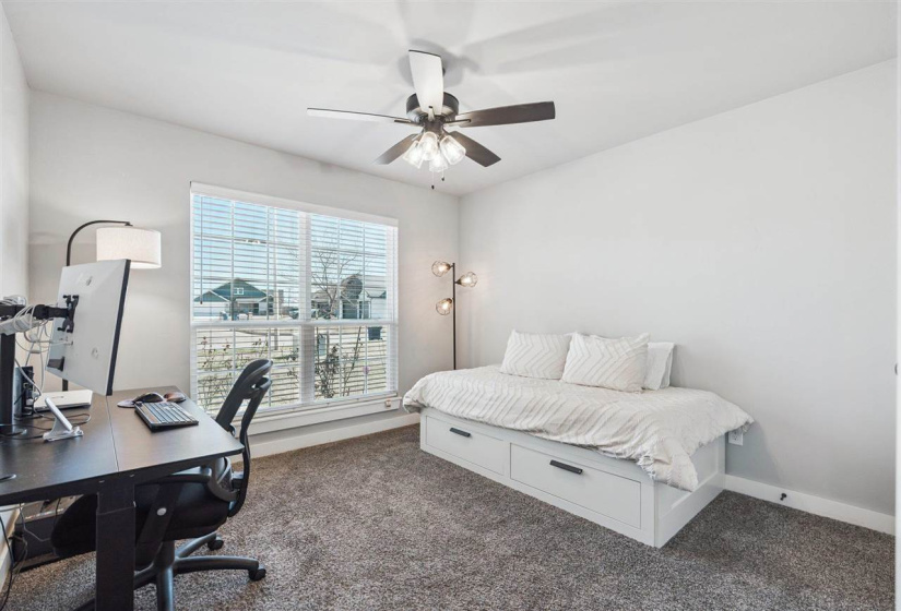 3 Bedrooms Bedrooms, 0 ,2 BathroomsBathrooms,Residential,Single Family,Pintail,1,133765