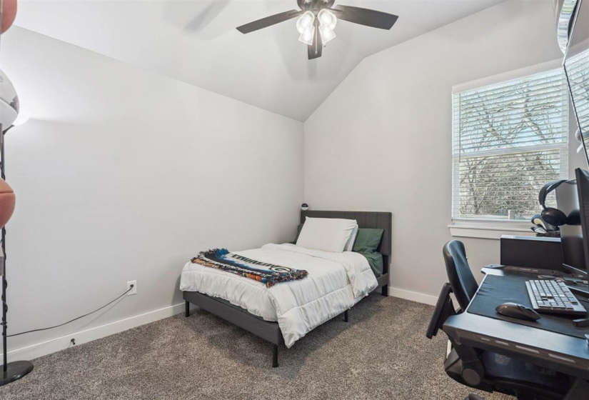 3 Bedrooms Bedrooms, 0 ,2 BathroomsBathrooms,Residential,Single Family,Pintail,1,133765