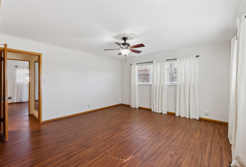 3 Bedrooms Bedrooms, 0 ,2 BathroomsBathrooms,Residential,Single Family,8th,1,133701