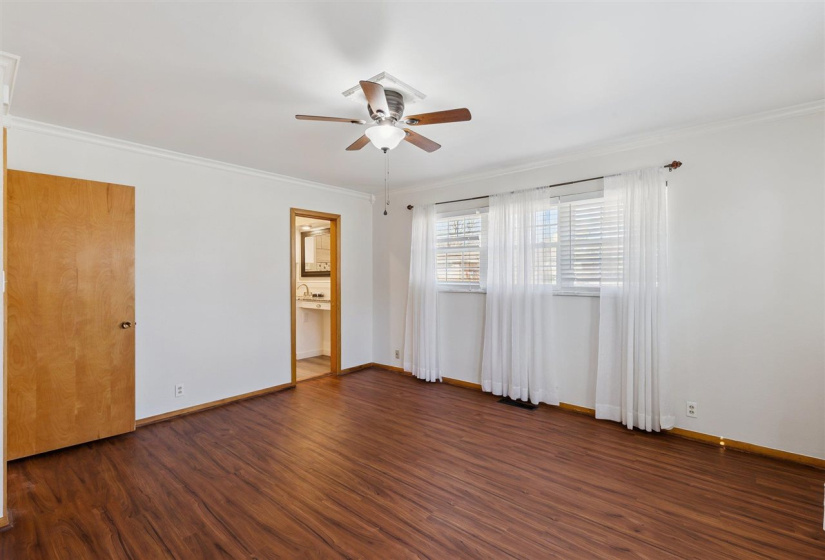 3 Bedrooms Bedrooms, 0 ,2 BathroomsBathrooms,Residential,Single Family,8th,1,133701