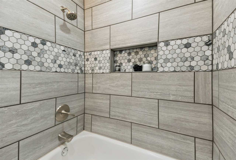 3 Bedrooms Bedrooms, 0 ,2 BathroomsBathrooms,Residential,Single Family,8th,1,133701