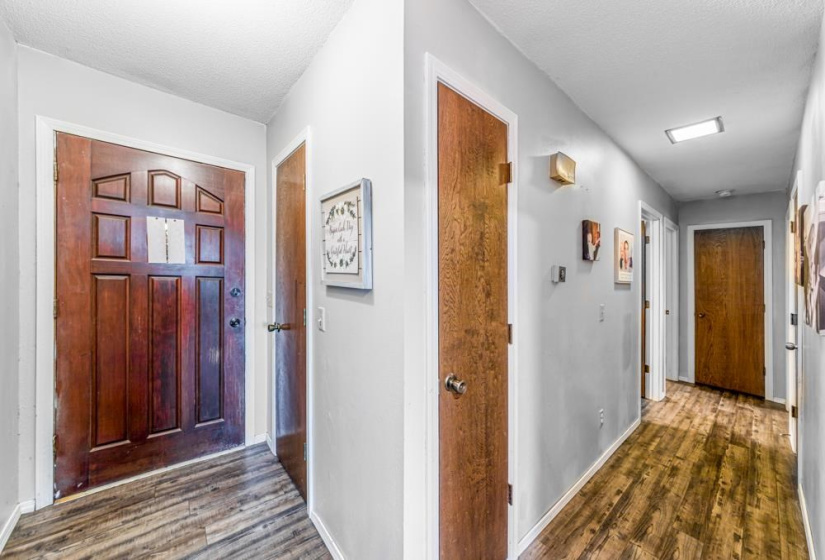 3 Bedrooms Bedrooms, 0 ,1 BathroomBathrooms,Residential,Single Family,Mill,1,133768