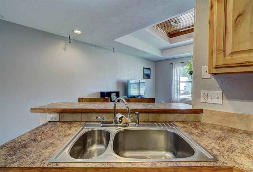 3 Bedrooms Bedrooms, 0 ,2 BathroomsBathrooms,Residential,Single Family,Timbercrest Dr,1,133770