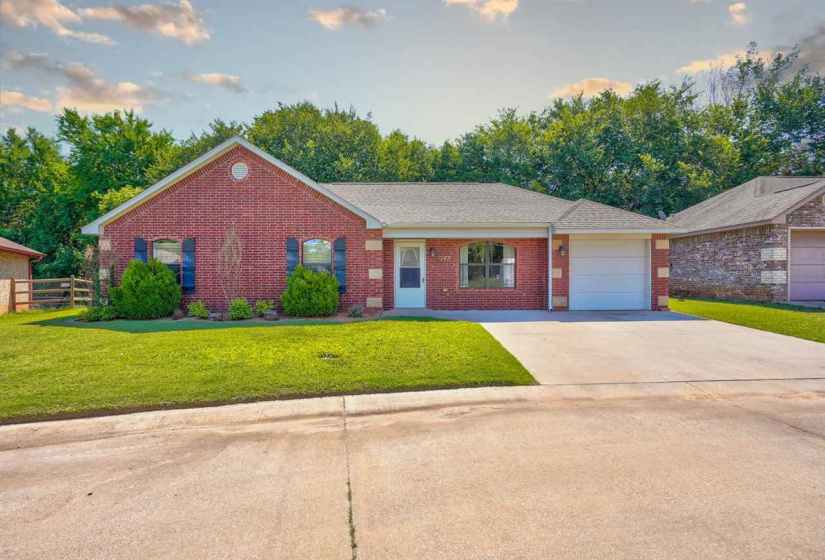 3 Bedrooms Bedrooms, 0 ,2 BathroomsBathrooms,Residential,Single Family,Timbercrest Dr,1,133770