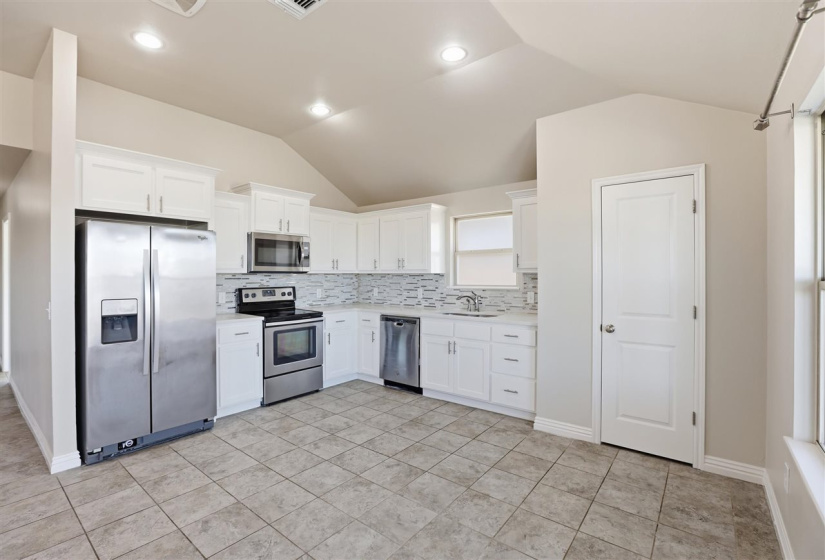 3 Bedrooms Bedrooms, 0 ,2 BathroomsBathrooms,Residential,Single Family,Prescot,1,133773