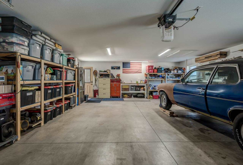 3 Bedrooms Bedrooms, 0 ,2 BathroomsBathrooms,Residential,Single Family,89th,1,133774