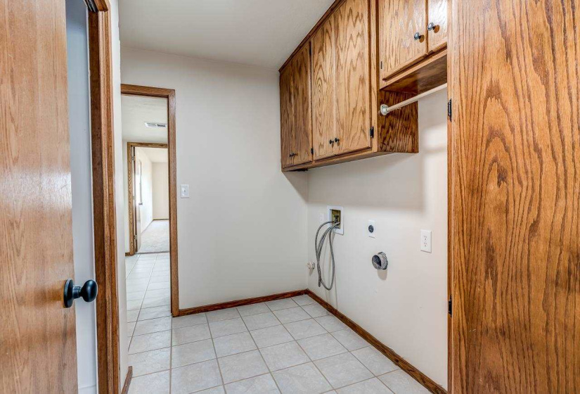 3 Bedrooms Bedrooms, 0 ,3 BathroomsBathrooms,Residential,Single Family,Kaw,1,133776