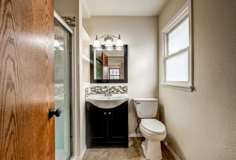 3 Bedrooms Bedrooms, 0 ,3 BathroomsBathrooms,Residential,Single Family,Kaw,1,133776