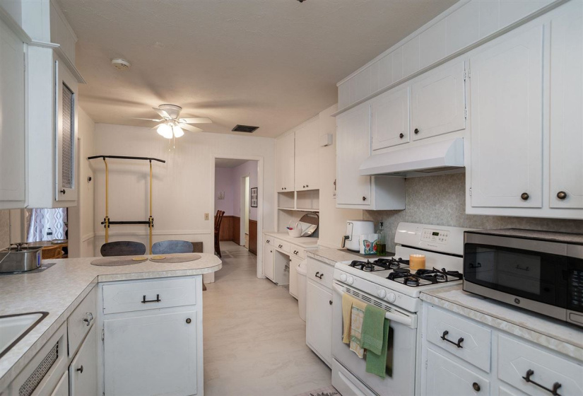 3 Bedrooms Bedrooms, 0 ,2 BathroomsBathrooms,Residential,Single Family,Hartwood,1,133777