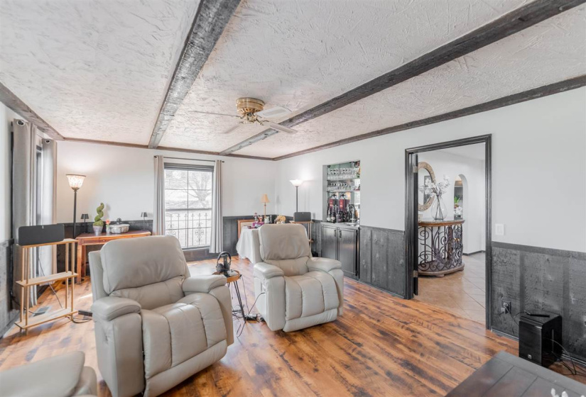 4 Bedrooms Bedrooms, 0 ,3 BathroomsBathrooms,Residential,Single Family,Yellow Brick,2,133791