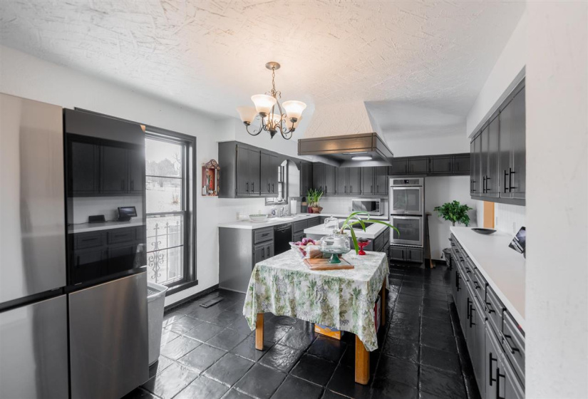 4 Bedrooms Bedrooms, 0 ,3 BathroomsBathrooms,Residential,Single Family,Yellow Brick,2,133791