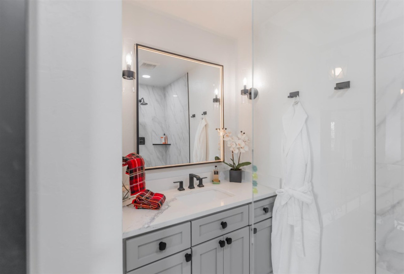 4 Bedrooms Bedrooms, 0 ,3 BathroomsBathrooms,Residential,Single Family,Yellow Brick,2,133791