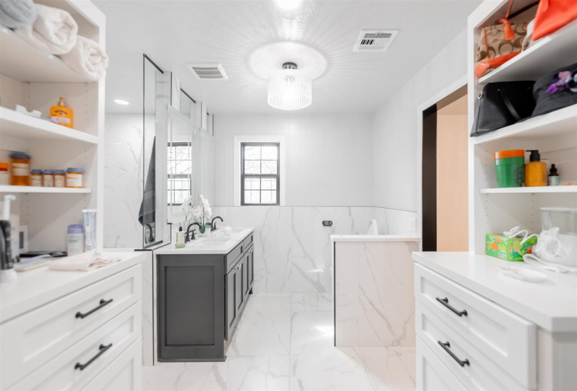 4 Bedrooms Bedrooms, 0 ,3 BathroomsBathrooms,Residential,Single Family,Yellow Brick,2,133791