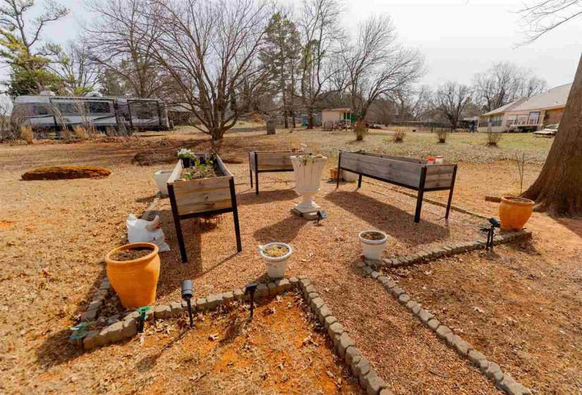 4 Bedrooms Bedrooms, 0 ,3 BathroomsBathrooms,Residential,Single Family,Yellow Brick,2,133791