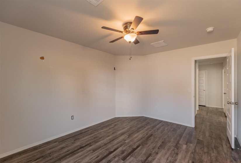 3 Bedrooms Bedrooms, 0 ,2 BathroomsBathrooms,Residential,Single Family,31st,1,133793