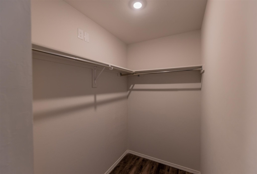 3 Bedrooms Bedrooms, 0 ,2 BathroomsBathrooms,Residential,Single Family,31st,1,133793