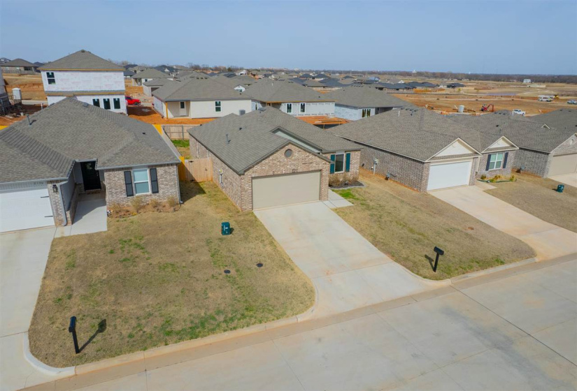 3 Bedrooms Bedrooms, 0 ,2 BathroomsBathrooms,Residential,Single Family,31st,1,133793