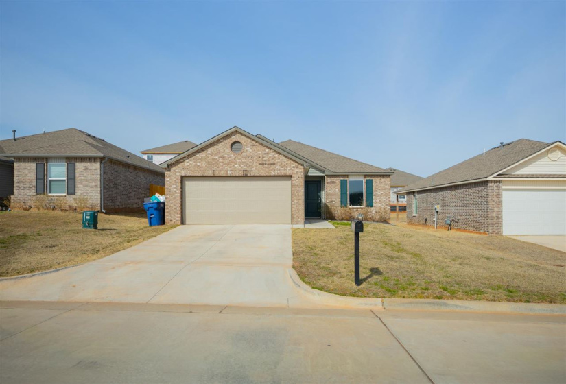 3 Bedrooms Bedrooms, 0 ,2 BathroomsBathrooms,Residential,Single Family,31st,1,133793