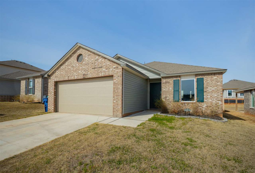 3 Bedrooms Bedrooms, 0 ,2 BathroomsBathrooms,Residential,Single Family,31st,1,133793