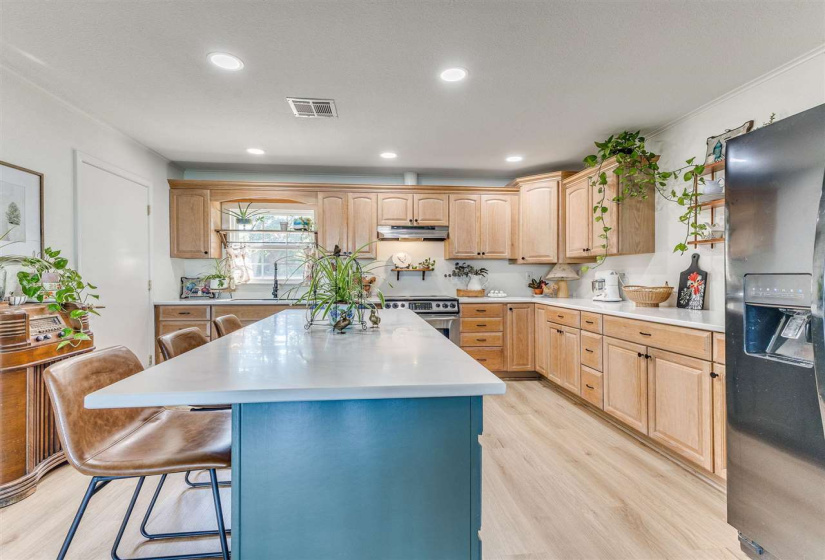 4 Bedrooms Bedrooms, 0 ,3 BathroomsBathrooms,Residential,Single Family,Salt Creek,2,133794